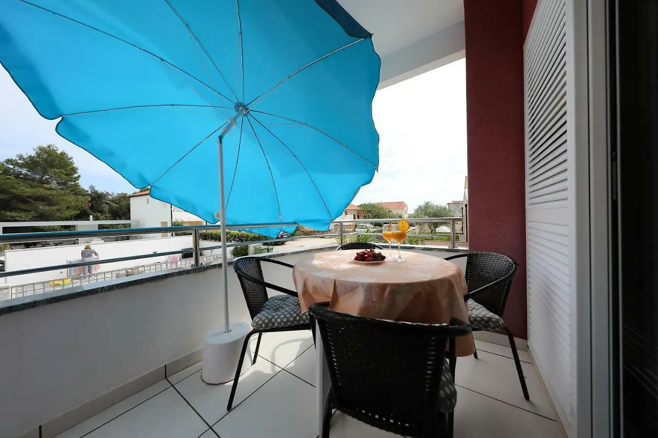 Villa Pino With Pool, Sauna & Jacuzzi Petrcane Chorvatsko