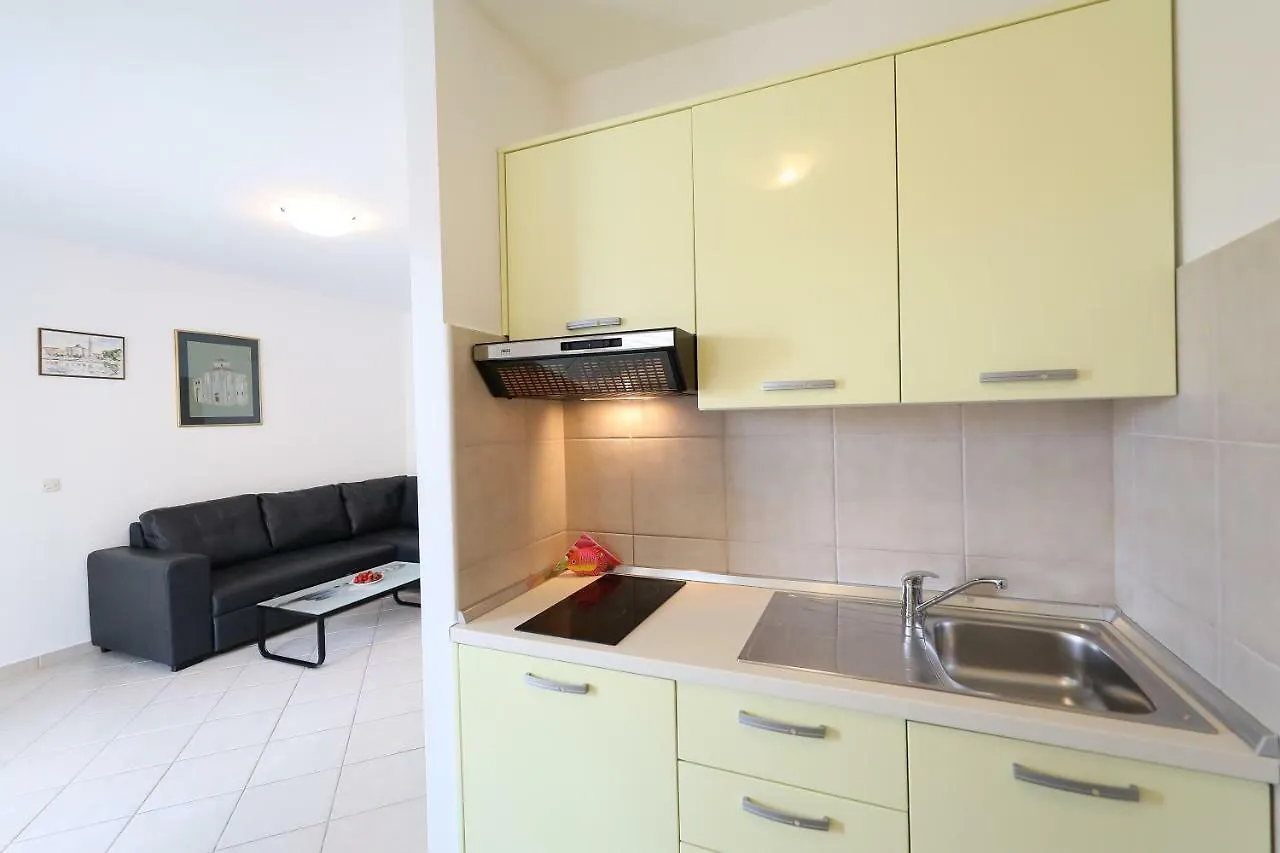 Villa Pino With Pool, Sauna & Jacuzzi Croatia